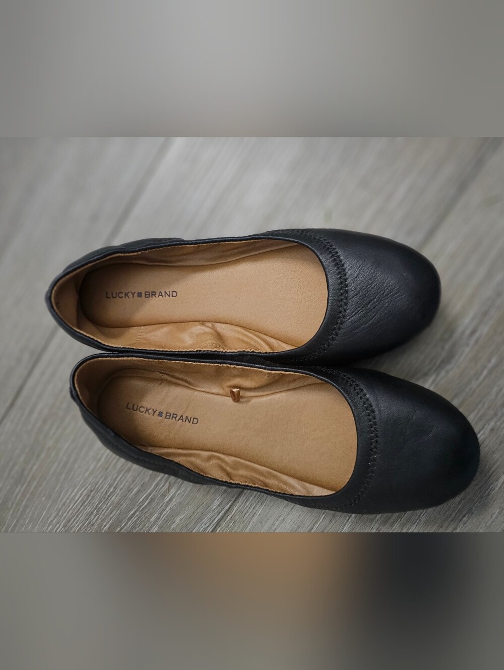 Lucky Brand Black Leather Round-Toe Ballet Flats